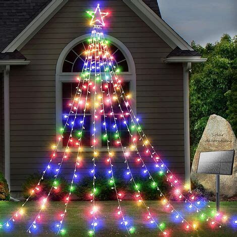 The Best Solar Christmas Lights For Your Home.